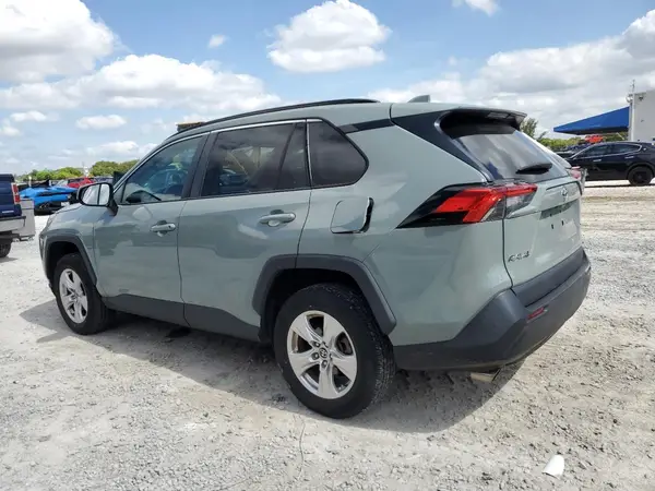 2T3W1RFV4MW172841 2021 TOYOTA RAV 4 - Image 2