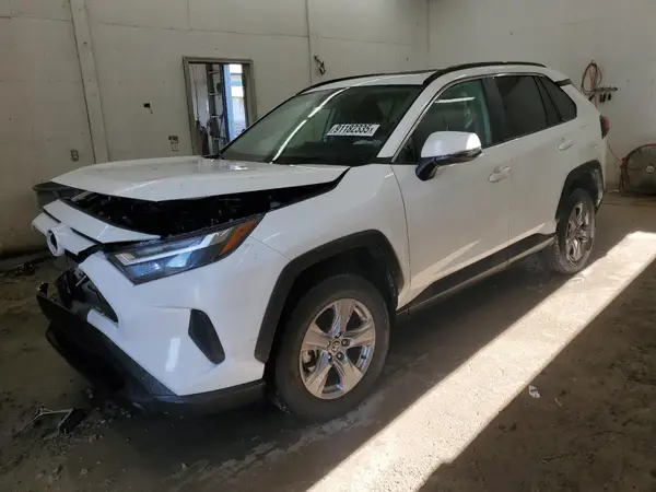 2T3W1RFV4NC206490 2022 TOYOTA RAV 4 - Image 1