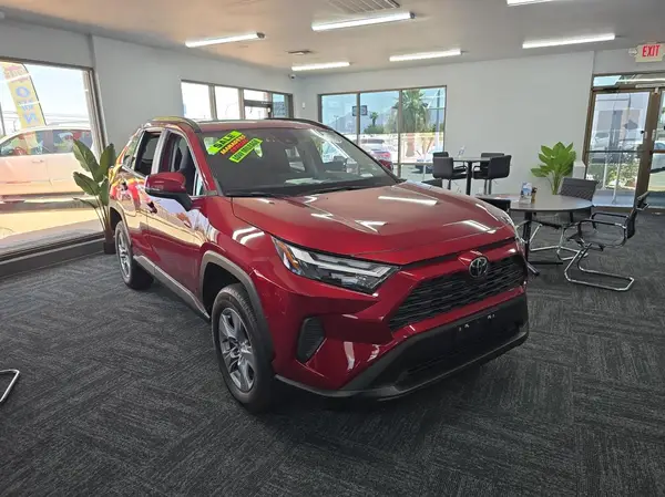 2T3W1RFV4NW201045 2022 TOYOTA RAV 4 - Image 1