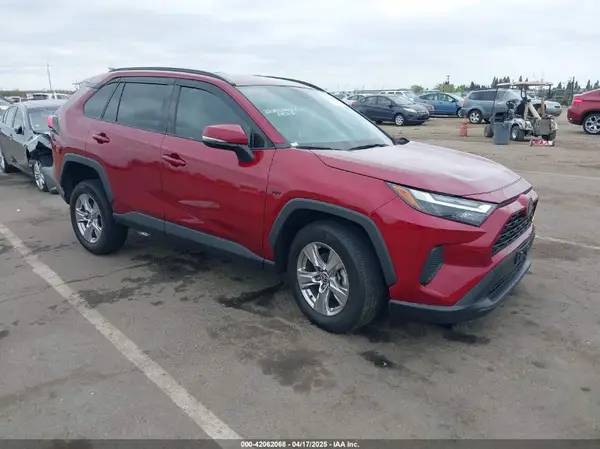 2T3W1RFV4NW213129 2022 TOYOTA RAV 4 - Image 1