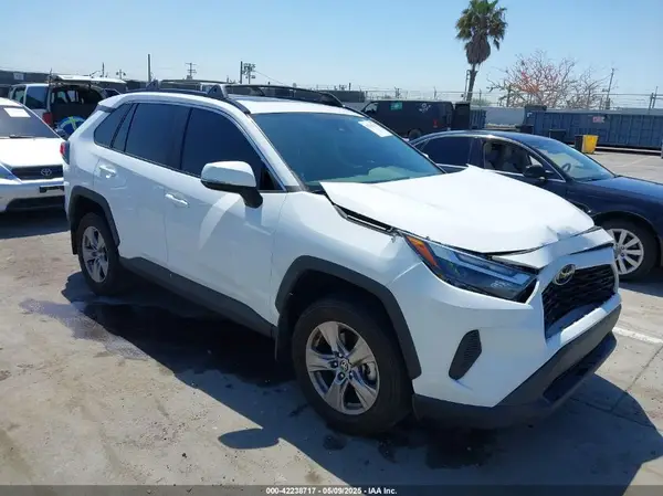 2T3W1RFV4NW233025 2022 TOYOTA RAV 4 - Image 1