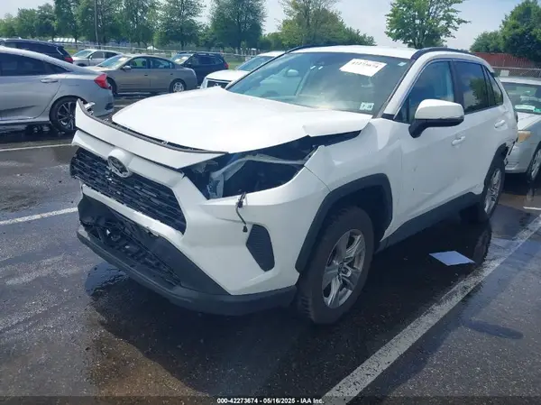 2T3W1RFV4PC231599 2023 TOYOTA RAV 4 - Image 2
