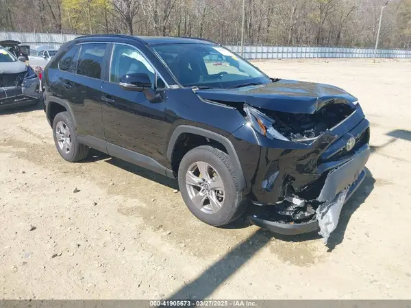 2T3W1RFV4PC237032 2023 TOYOTA RAV 4 - Image 1