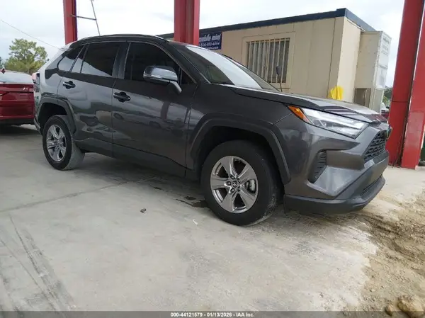 2T3W1RFV4PW246568 2023 TOYOTA RAV 4 - Image 1