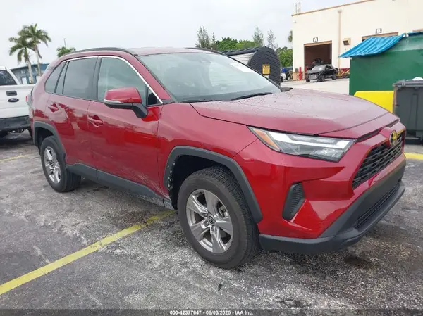 2T3W1RFV4PW267615 2023 TOYOTA RAV 4 - Image 1