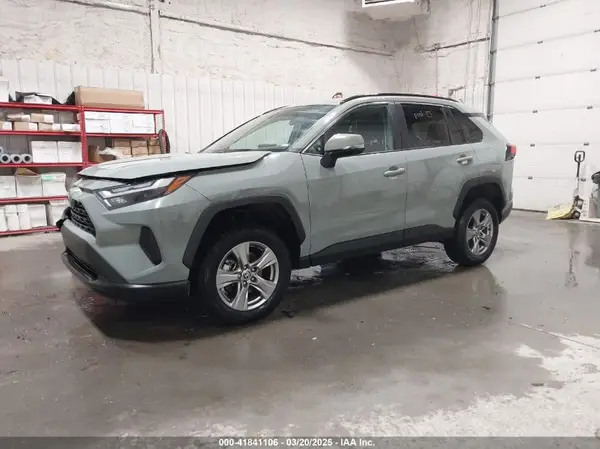 2T3W1RFV4PW271986 2023 TOYOTA RAV 4 - Image 2