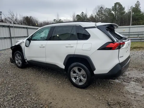 2T3W1RFV4RC272074 2024 TOYOTA RAV 4 - Image 2