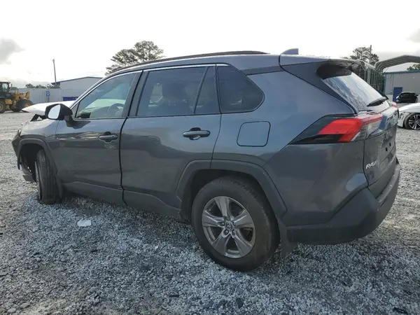 2T3W1RFV4RC299033 2024 TOYOTA RAV 4 - Image 2