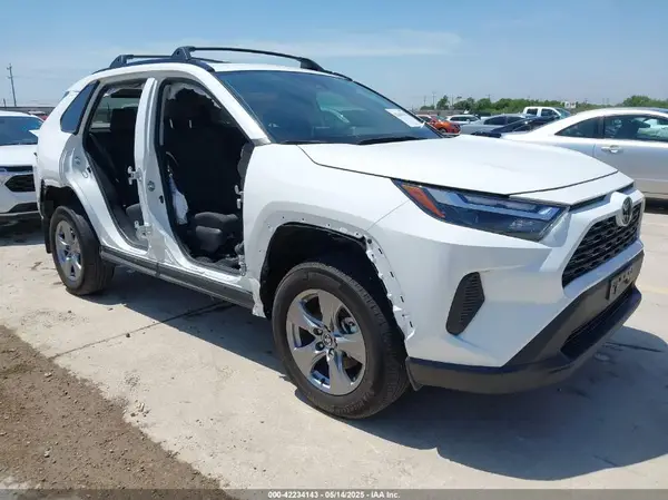 2T3W1RFV4RW312779 2024 TOYOTA RAV 4 - Image 1