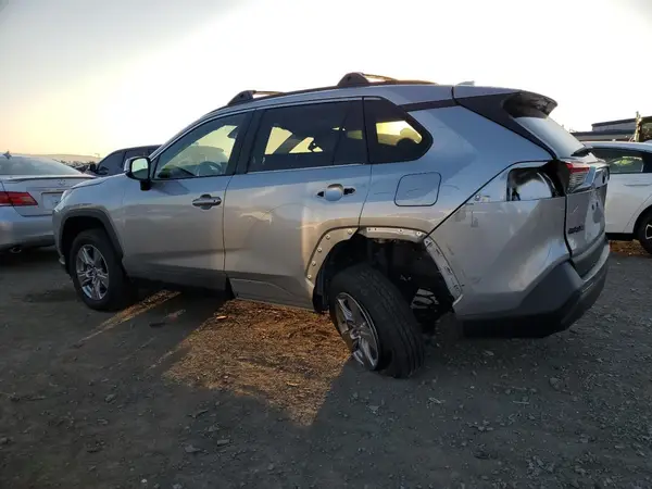 2T3W1RFV4RW355213 2024 TOYOTA RAV 4 - Image 2