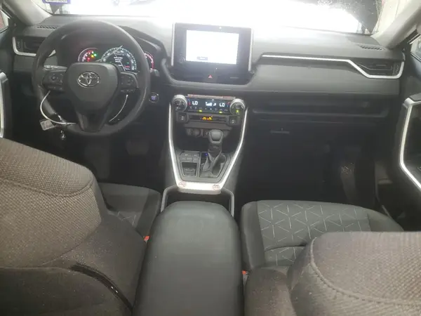 2T3W1RFV4SW382336 2025 TOYOTA RAV 4 - Image 8