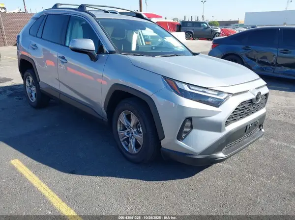 2T3W1RFV4SW401502 2025 TOYOTA RAV 4 - Image 1
