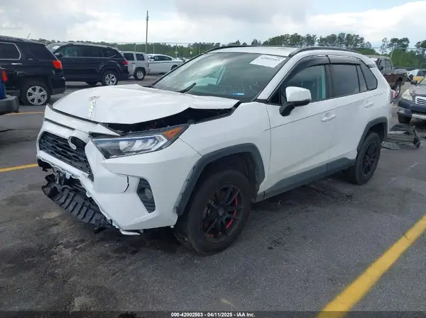 2T3W1RFV5KC028164 2019 TOYOTA RAV 4 - Image 2