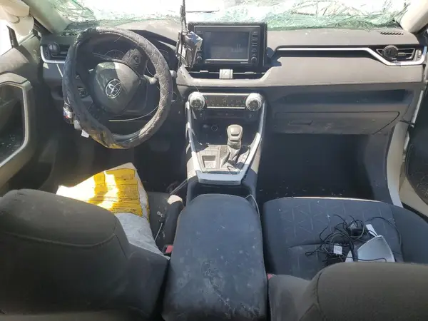 2T3W1RFV5LC083652 2020 TOYOTA RAV 4 - Image 8