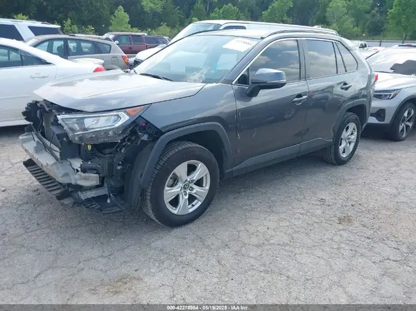 2T3W1RFV5MC092028 2021 TOYOTA RAV 4 - Image 2