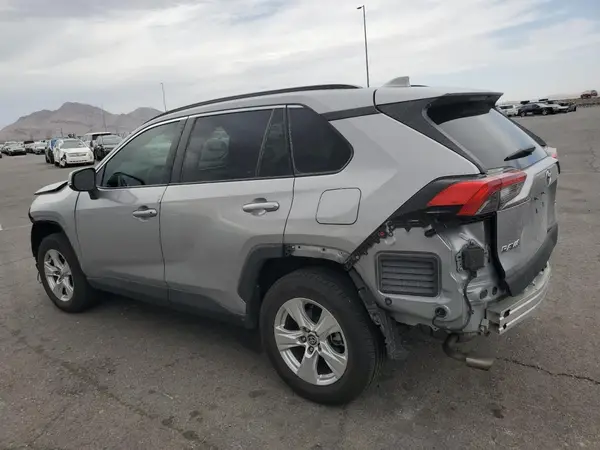 2T3W1RFV5MC108468 2021 TOYOTA RAV 4 - Image 2