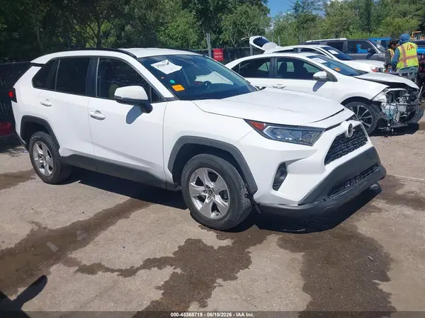 2T3W1RFV5MC146685 2021 TOYOTA RAV 4 - Image 1