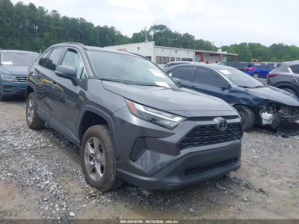 2T3W1RFV5NC184323 2022 TOYOTA RAV 4 - Image 1
