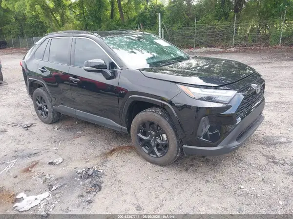 2T3W1RFV5NC189098 2022 TOYOTA RAV 4 - Image 1