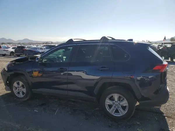 2T3W1RFV5NW228299 2022 TOYOTA RAV 4 - Image 2