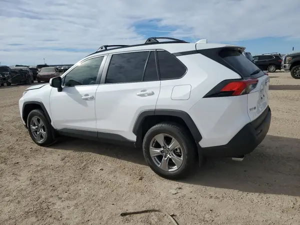 2T3W1RFV5PC245219 2023 TOYOTA RAV 4 - Image 2