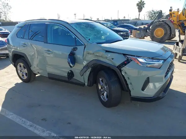2T3W1RFV5PW269597 2023 TOYOTA RAV 4 - Image 1