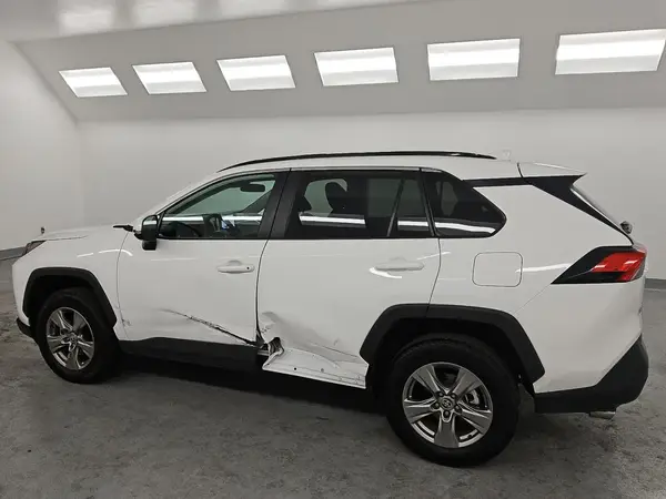 2T3W1RFV5RW308370 2024 TOYOTA RAV 4 - Image 2