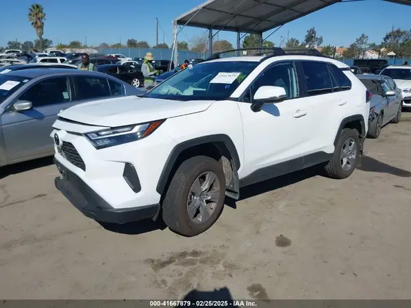 2T3W1RFV5RW356760 2024 TOYOTA RAV 4 - Image 2