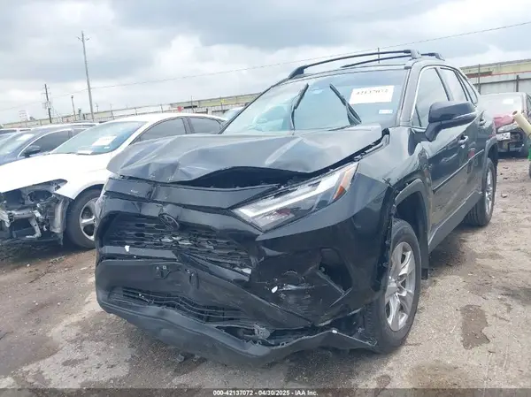 2T3W1RFV5SC311437 2025 TOYOTA RAV 4 - Image 2