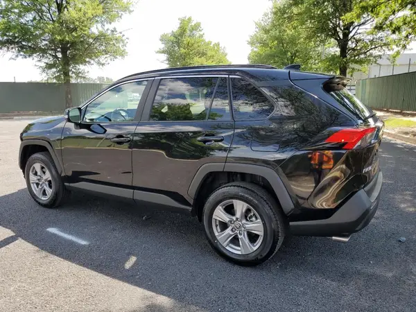 2T3W1RFV5SC330649 2025 TOYOTA RAV 4 - Image 2