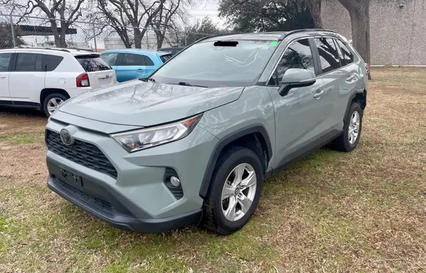 2T3W1RFV6KW007029 2019 TOYOTA RAV 4 - Image 2