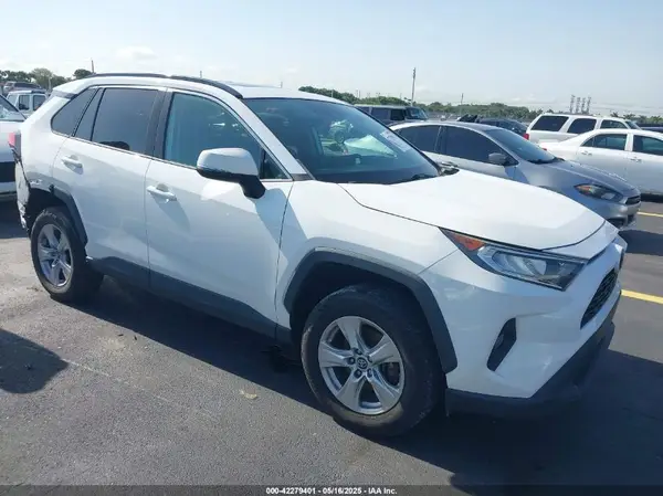 2T3W1RFV6KW013977 2019 TOYOTA RAV 4 - Image 1