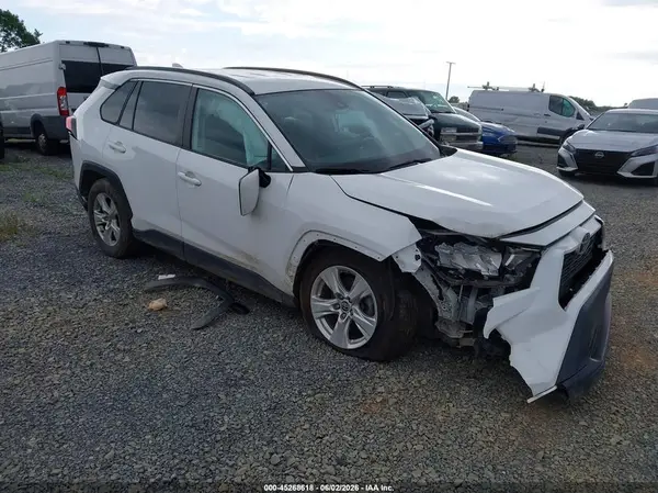 2T3W1RFV6MC115512 2021 TOYOTA RAV 4 - Image 1