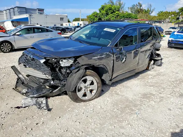 2T3W1RFV6MC127191 2021 TOYOTA RAV 4 - Image 1