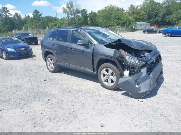 2T3W1RFV6MC148624 2021 TOYOTA RAV 4 - Image 1