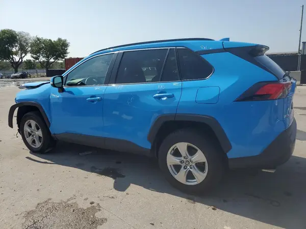 2T3W1RFV6MW130235 2021 TOYOTA RAV 4 - Image 2