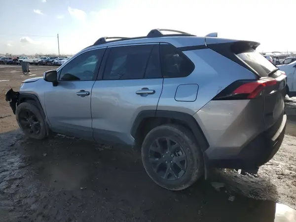 2T3W1RFV6PC232379 2023 TOYOTA RAV 4 - Image 2