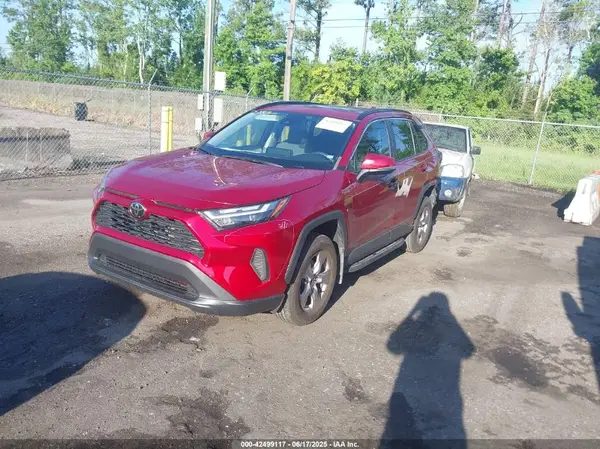 2T3W1RFV6PW244742 2023 TOYOTA RAV 4 - Image 2