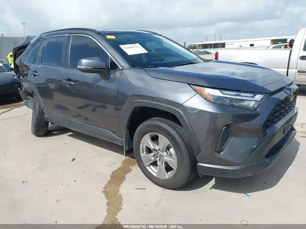 2T3W1RFV6RC274036 2024 TOYOTA RAV 4 - Image 1