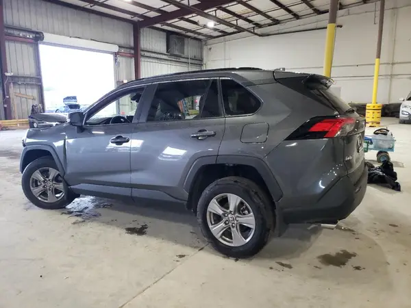 2T3W1RFV6RC300084 2024 TOYOTA RAV 4 - Image 2
