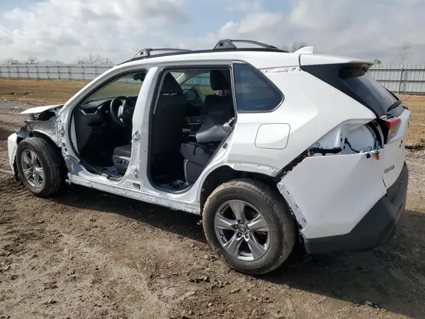 2T3W1RFV6RW306370 2024 TOYOTA RAV 4 - Image 2