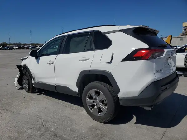 2T3W1RFV6RW315862 2024 TOYOTA RAV 4 - Image 2