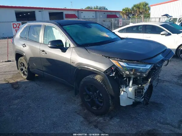 2T3W1RFV6RW352040 2024 TOYOTA RAV 4 - Image 1