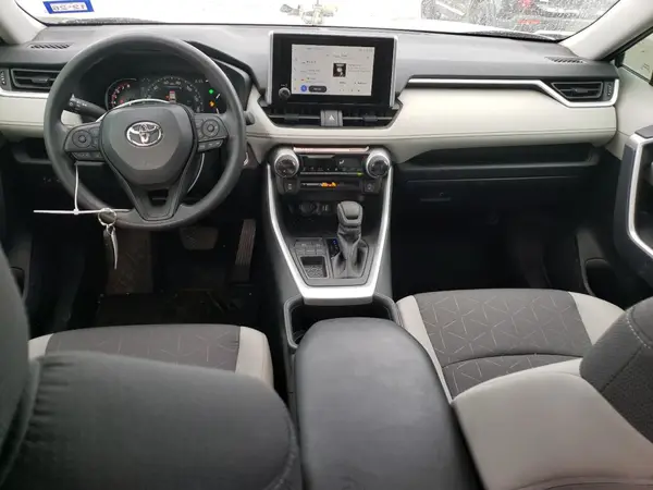 2T3W1RFV6SC305758 2025 TOYOTA RAV 4 - Image 8