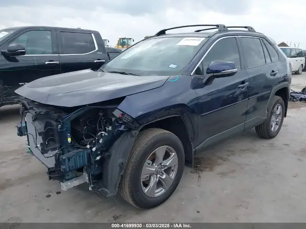 2T3W1RFV6SW367868 2025 TOYOTA RAV 4 - Image 2