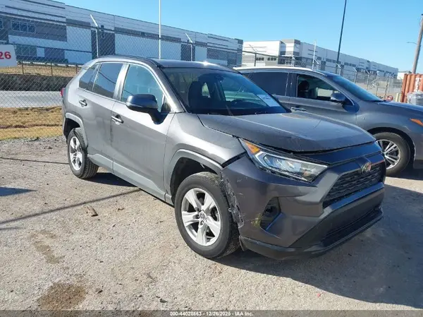 2T3W1RFV7KW025829 2019 TOYOTA RAV 4 - Image 1