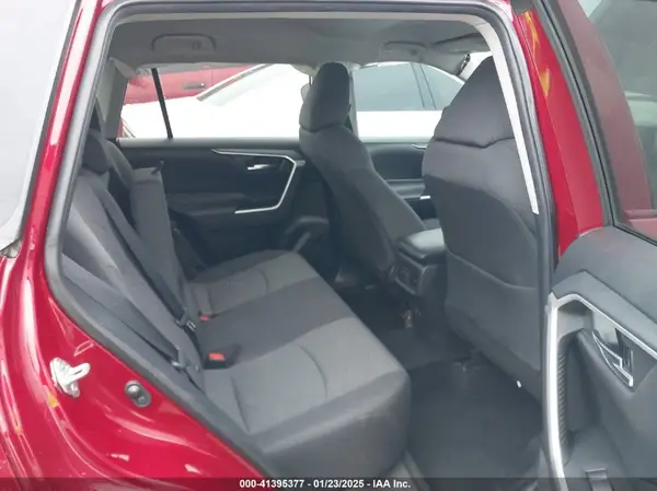 2T3W1RFV7LC061815 2020 TOYOTA RAV 4 - Image 8