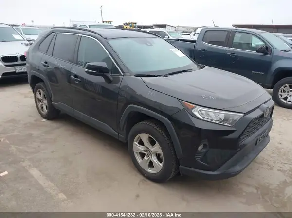 2T3W1RFV7MC120847 2021 TOYOTA RAV 4 - Image 1