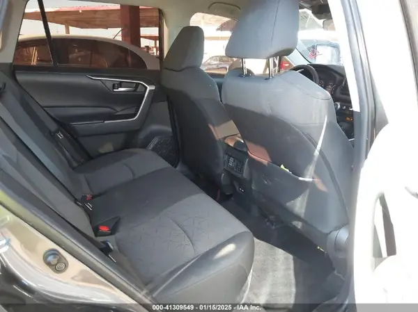 2T3W1RFV7MC123408 2021 TOYOTA RAV 4 - Image 8