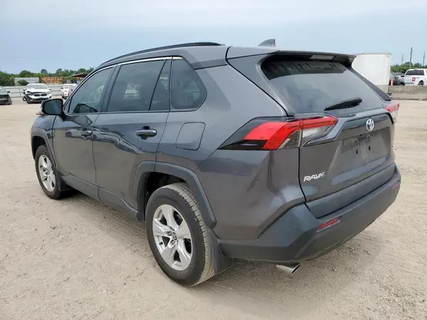 2T3W1RFV7MC162354 2021 TOYOTA RAV 4 - Image 2